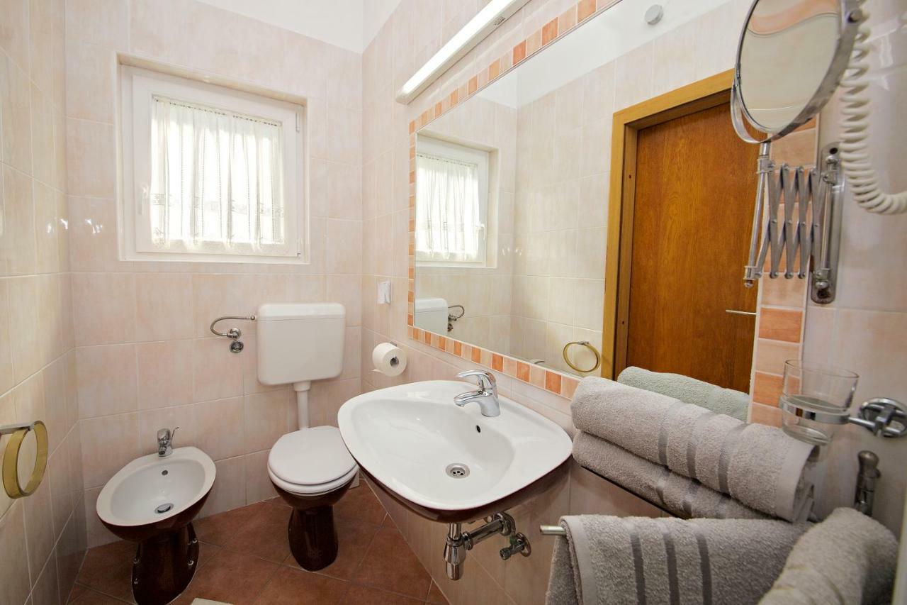 Melanija 1 Apartment Rovinj Luaran gambar